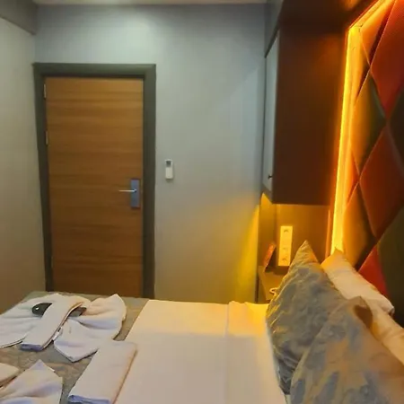 Grand Esen Hotell 3*