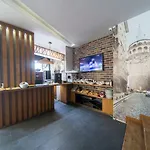 Grand Esen Hotell